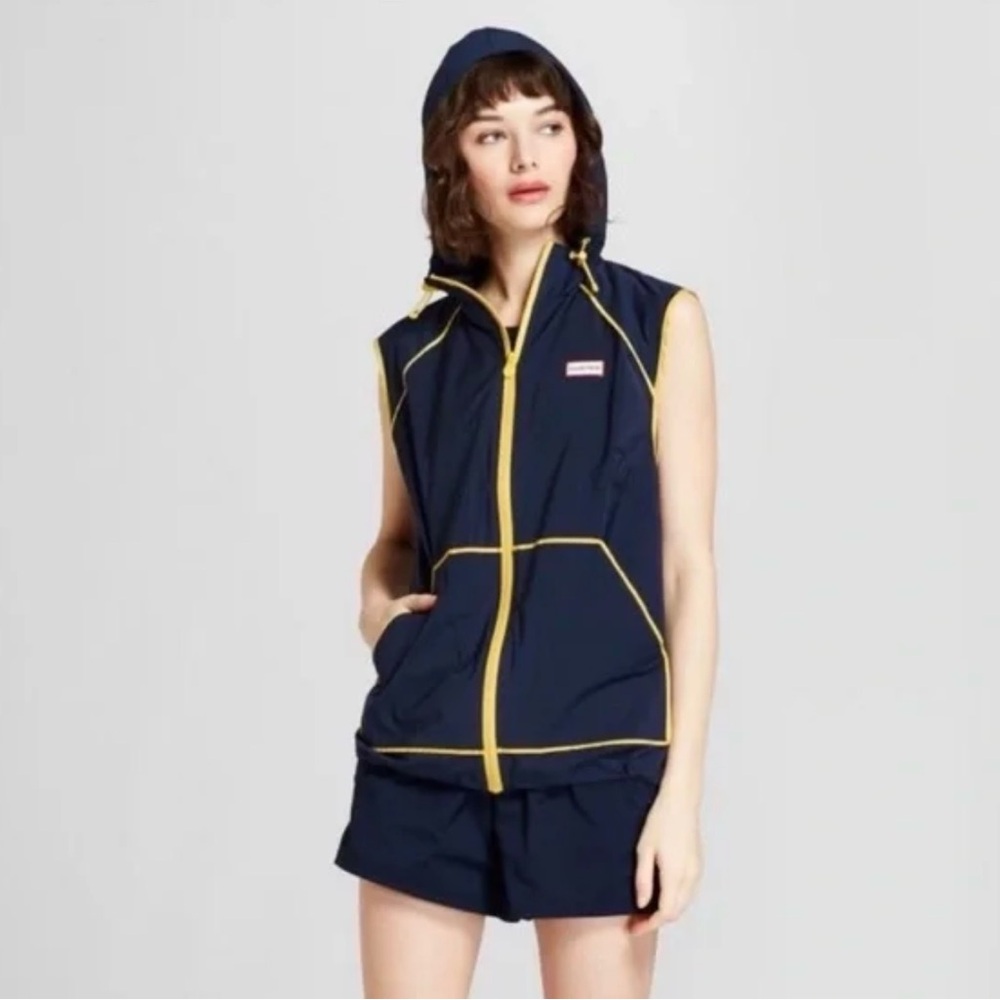 Hunter Navy and Yellow Hooded Vest